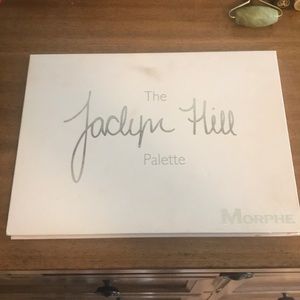 Jaclyn hill palette